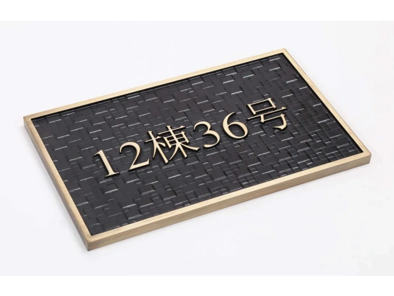 铜/不锈钢浮雕，每件皆是独一无二的艺术品